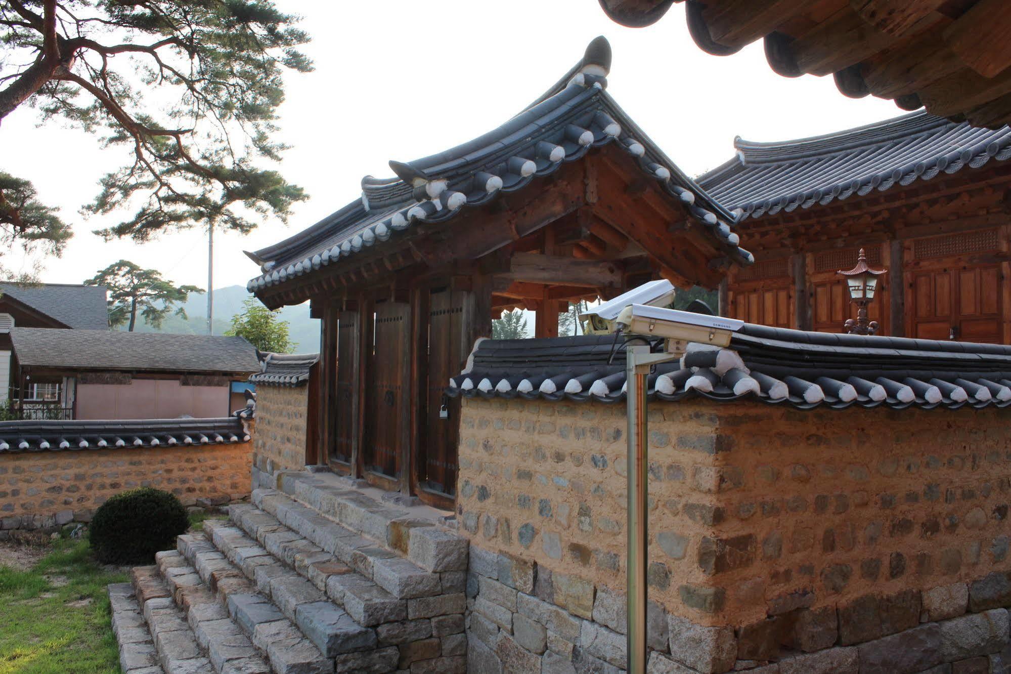 Hotel Ongye Jongtaek Andong Esterno foto