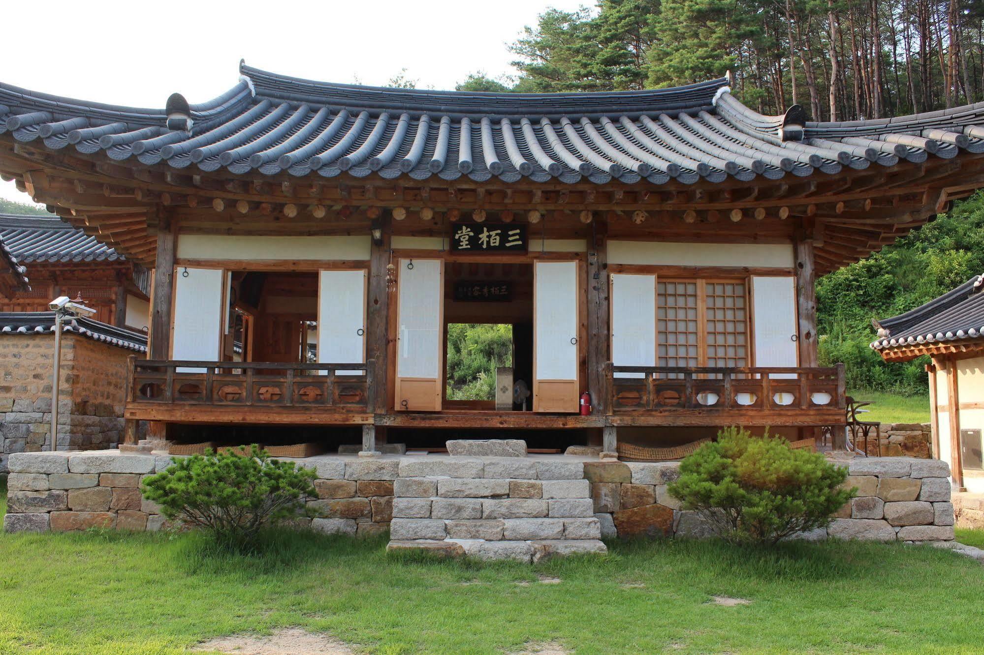 Hotel Ongye Jongtaek Andong Esterno foto